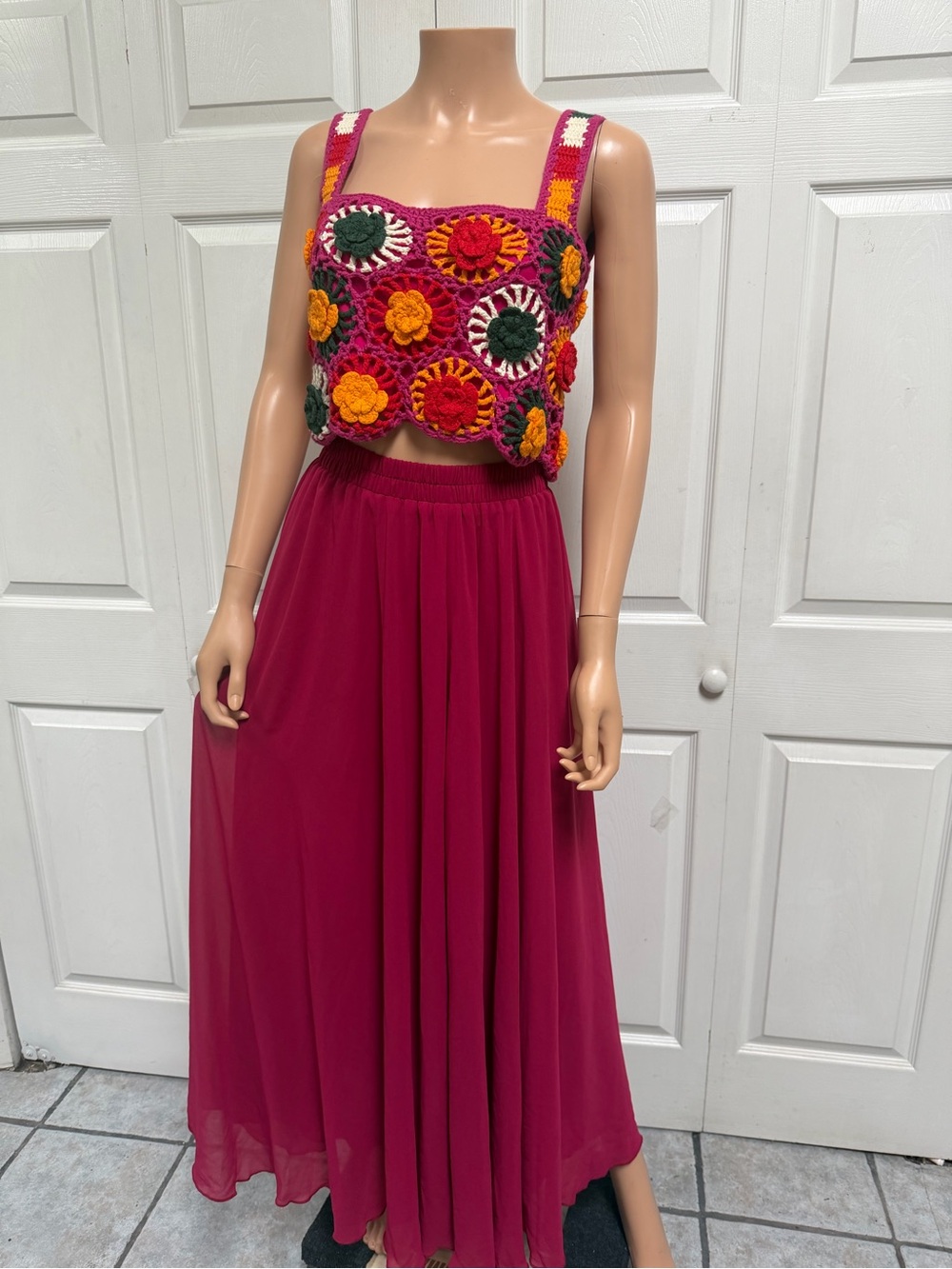 Farm Rio Pink Flowers Crochet Top Women's Size S Maxi Skirt with Elastic Waist